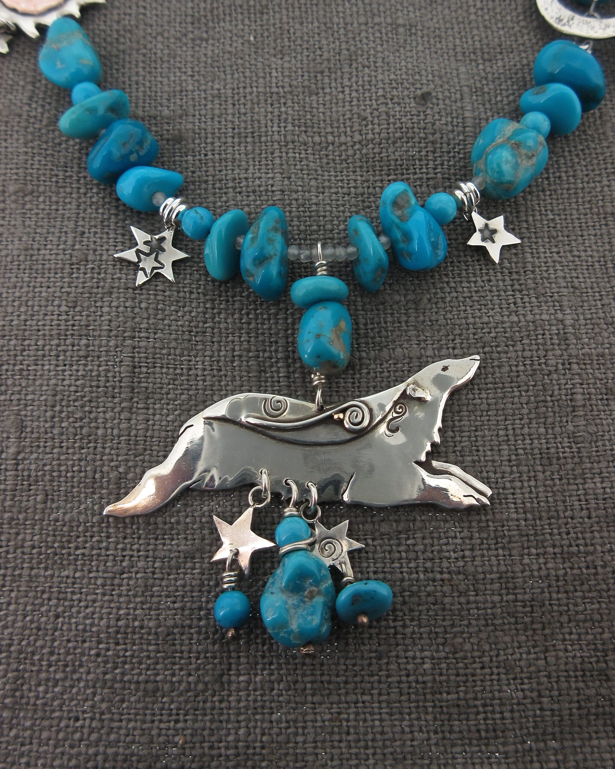 East of the Sun, West of the Moon necklace. - Image 2