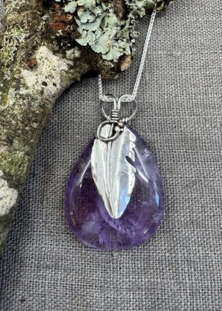 Amethyst & Heron pendant