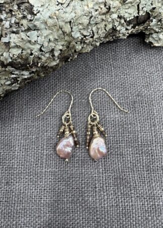 9ct gold Edison Pearl Earrings